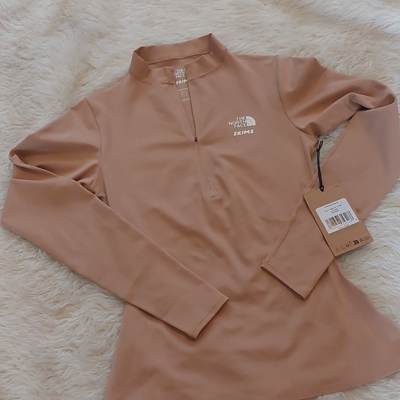 SKIMS / The Northface Ochre Women's Tan Long Sleeve Top - Picture 3 of 9
